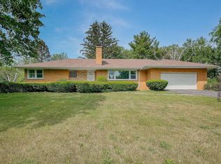 22W740 Tamarack Dr, Glen Ellyn, IL 60137