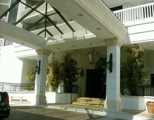 3rd image of 2000 Island Blvd APT 1502