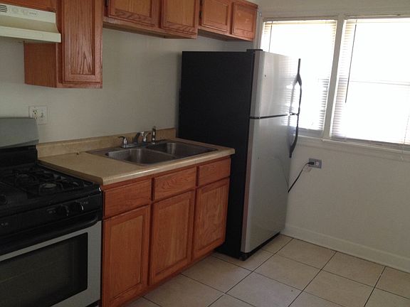 Kitchen with newer appliances