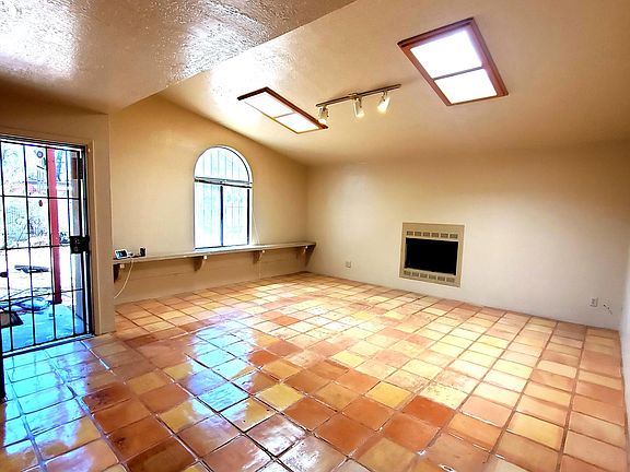 2nd image of 3451 N Mountain Ave