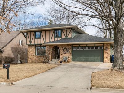 4205 98th St, Urbandale, IA, 50322