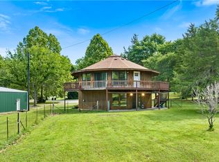 12793 Mineral Springs Rd, West Fork, AR 72774