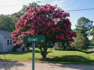 110 Brown Rd, Boiling Springs, SC 29316