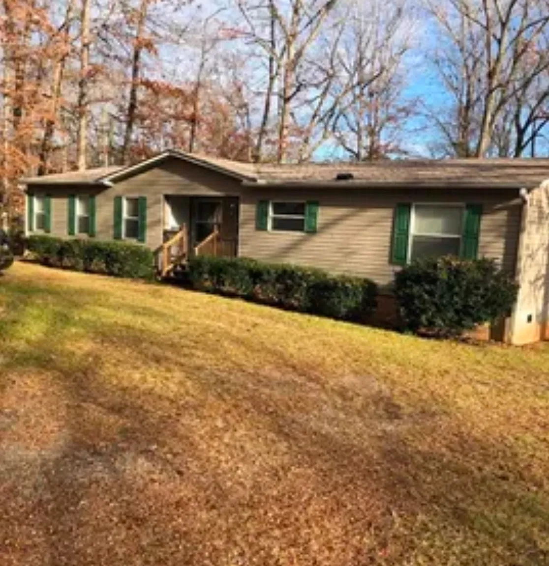 3 bed, 1600 sqft, $2,000 — Photo 2