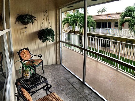 4th image of 600 Snug Harbor Dr APT A12
