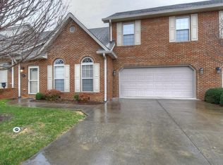 404 Mountain View Rd #305, Johnson City, TN 37601