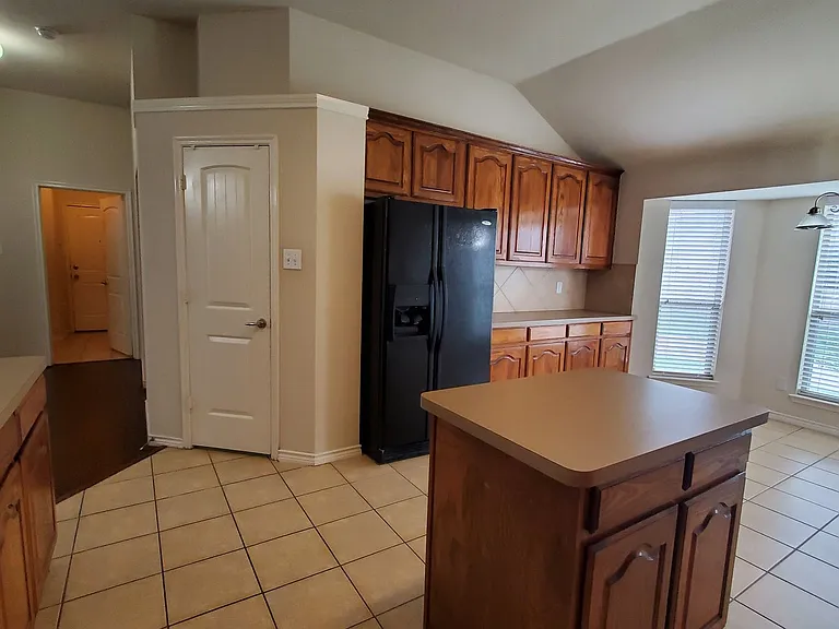 301 Ponderosa Trl — Photo 5