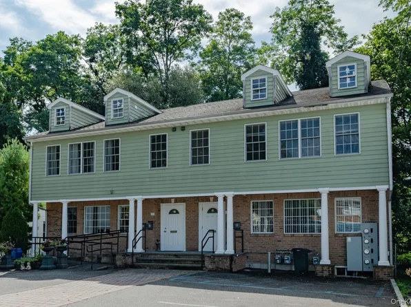 38 Manorhaven Blvd, Pt Washington, NY