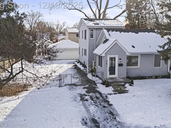 341 Tecumseh St, Clawson, MI 48017
