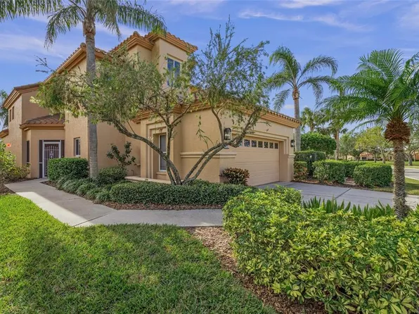 4028 Mira Lago Dr, Sarasota, FL 34238