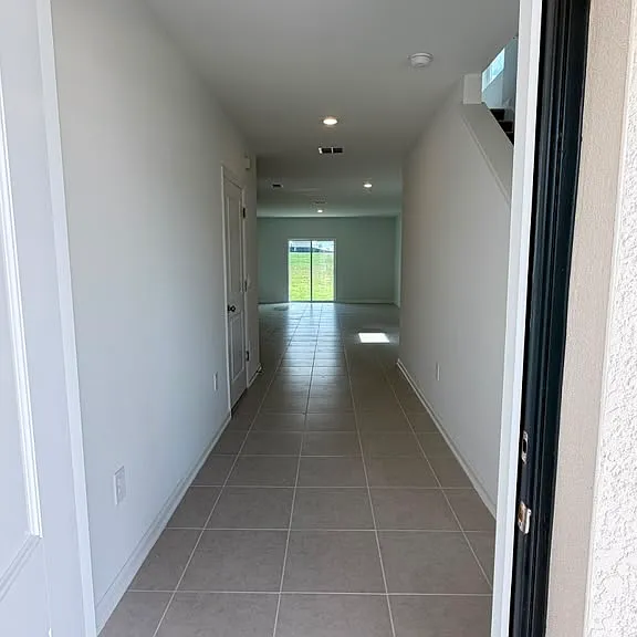 3375 Alexander Dr — Photo 7