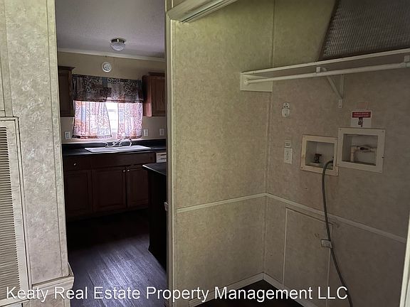 4th image of 189 Dolly Ln