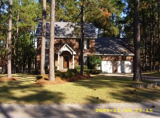 7678 Firethorn Dr, Fayetteville, NC 28311