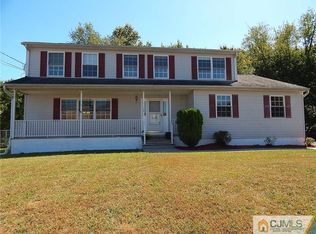 584 William St, Piscataway, NJ 08854