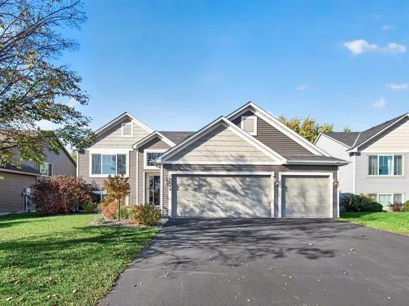18249 Dunbury Ave, Farmington, MN 55024