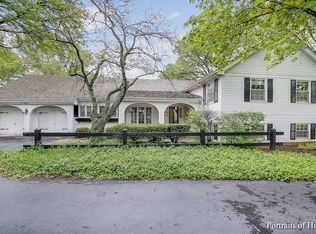 1041 Laurie Ln, Burr Ridge, IL 60527