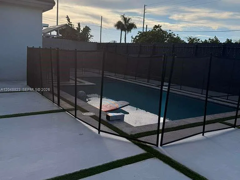 13623 SW 184th Ter — Photo 43
