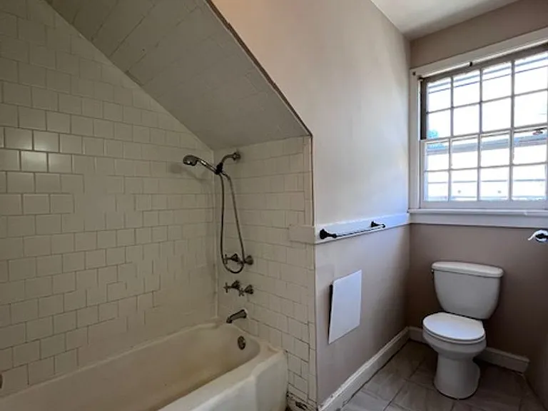 310 & 312 Washington St — Photo 23