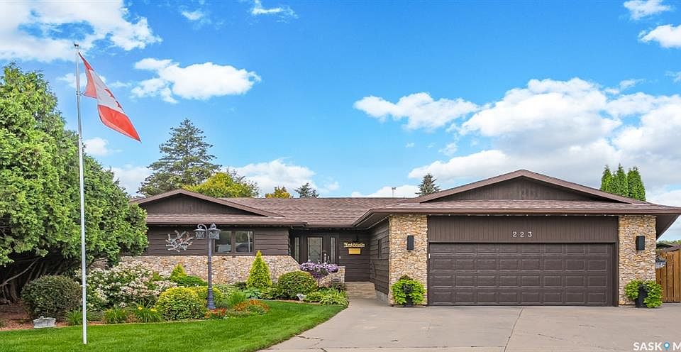 1st image of 223 Egnatoff CRESCENT