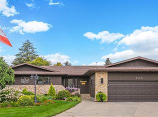 223 Egnatoff CRESCENT, Saskatoon, SK S7K 7S2