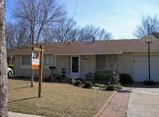 1214 Fairfield St, Irving, TX 75062