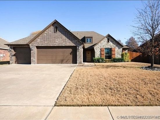 9303 N 93rd Ave E, Owasso, OK 74055