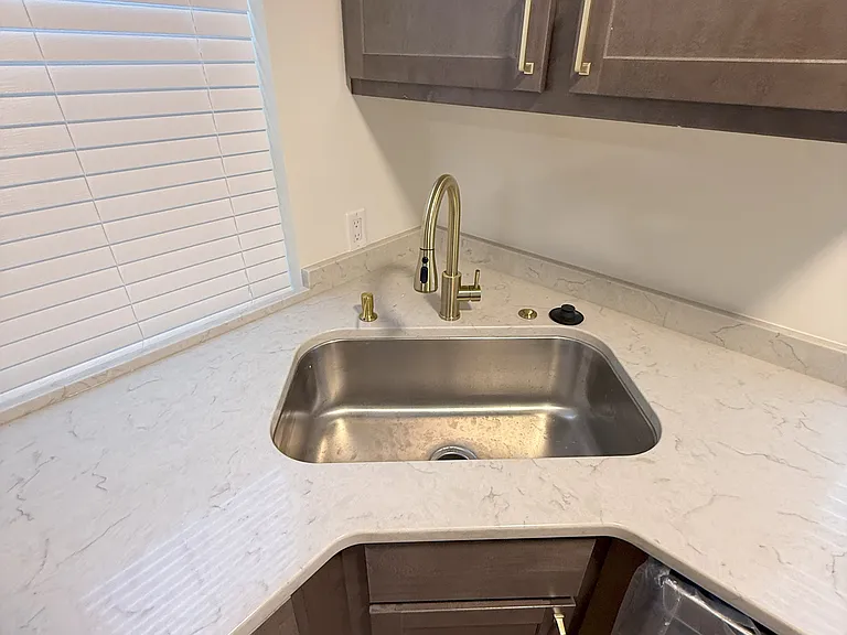 2900 Colerain Ave #6 — Photo 5