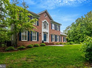 9220 Davis Dr, Lorton, VA 22079