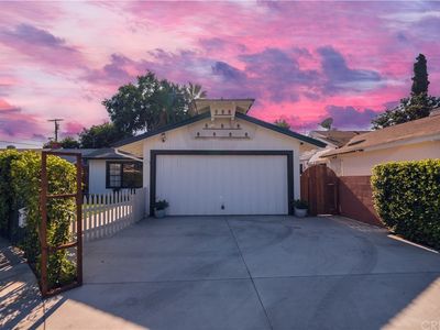 13726 Leadwell St, Van Nuys, CA, 91405
