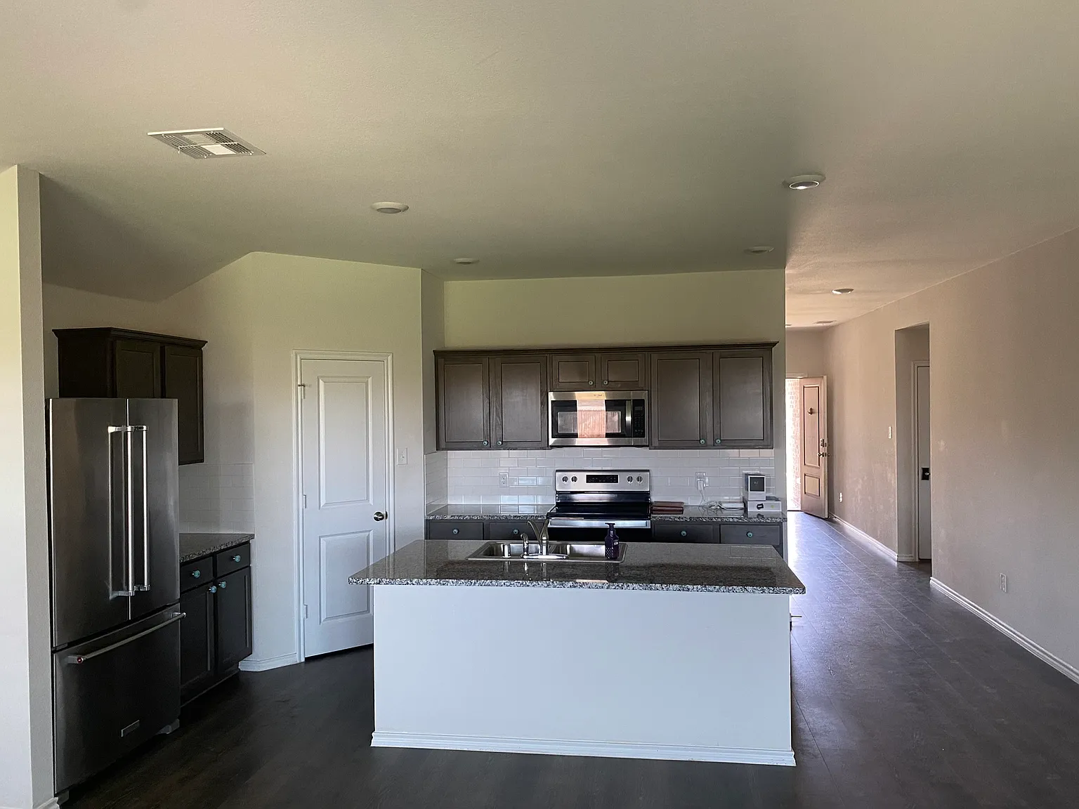 Charming Clean Home — Photo 4