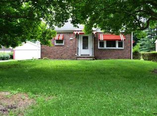 6070 Old Hanover Rd, Spring Grove, PA 17362