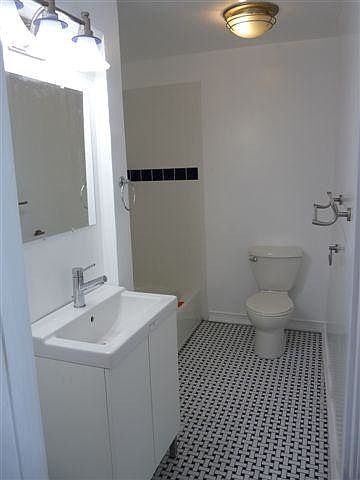 2nd image of 205 Maverick St #2F