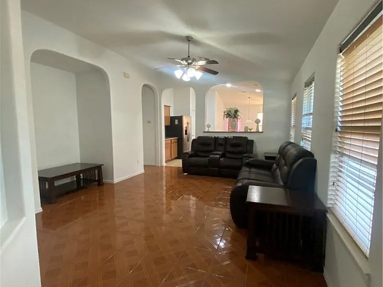 3400 Barksdale Dr — Photo 4