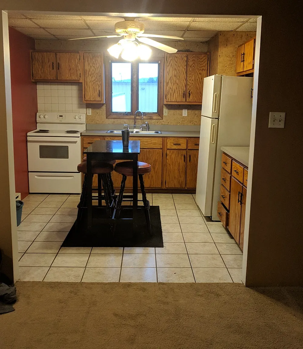 359 Connellsville Street - B — Photo 2