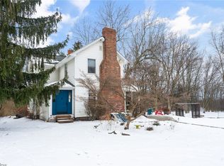 7772 N Palmyra Rd, Canfield, OH 44406