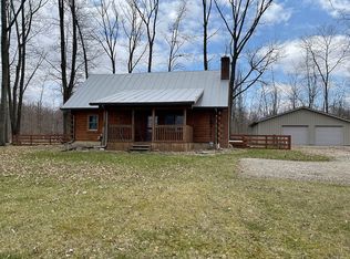 353 S Street Rd, Galion, OH 44833