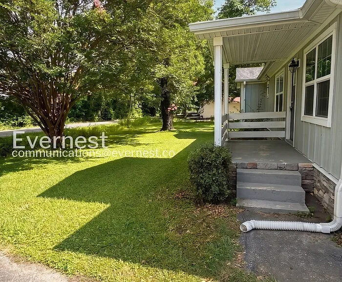 736 Hancock Rd — Photo 24