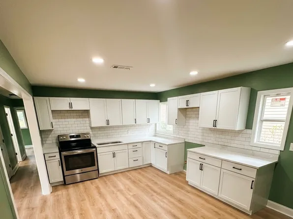 3906 Martin Luther King Dr, Gary, IN 46409