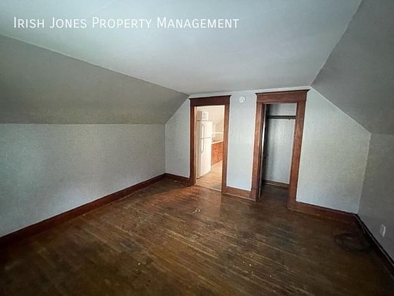 5th image of 40 Bridgeman St #4