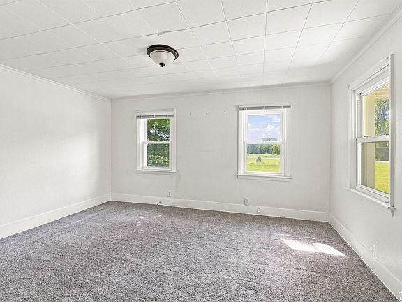 4th image of 9230 Crabb Dr
