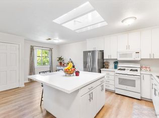 1745 Las Pravadas Ct, Santa Rosa, CA 95409