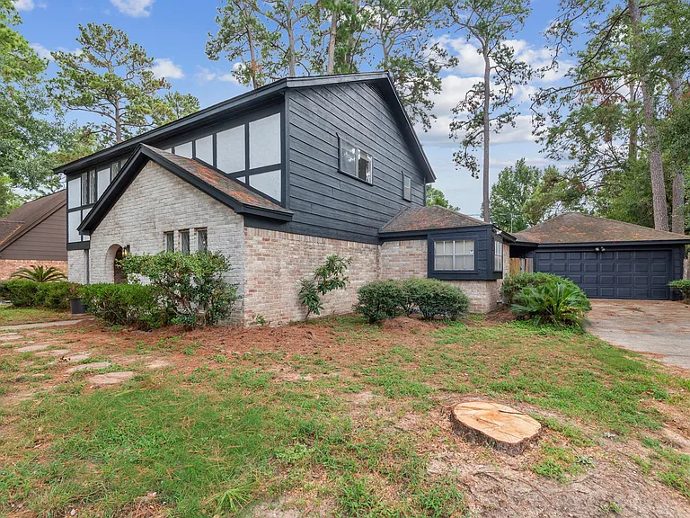 5715 Pinewood Springs Dr — Photo 3