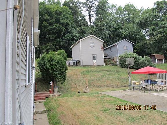2nd image of 1309 Smithfield St