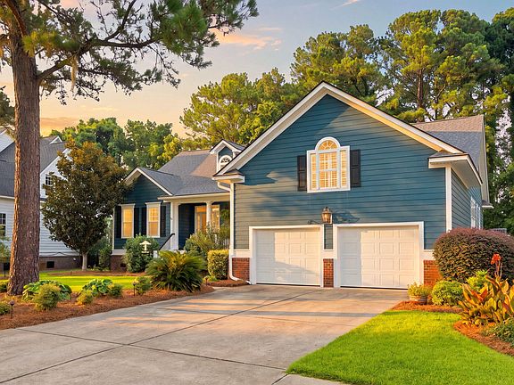 3rd image of 3505 Flowering Oak Way