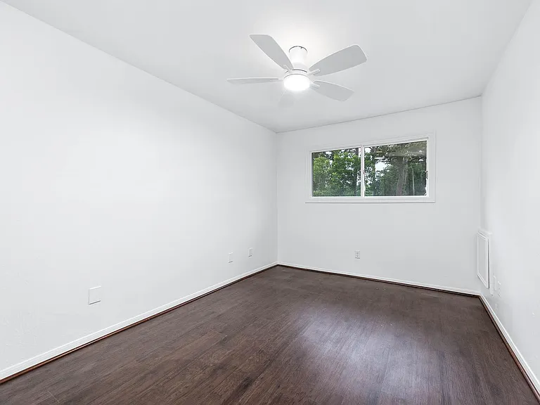 727 Bunker Hill Rd #104 — Photo 12