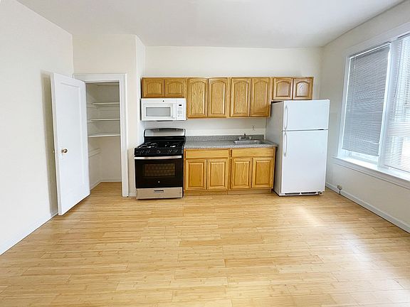 2nd image of 33-36 29th St #1AF