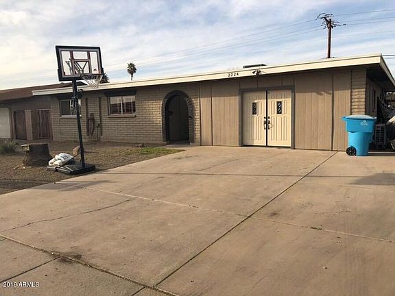 2nd image of 2224 W Dahlia Dr