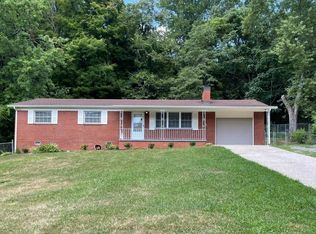 3425 Peachwood Rd, Knoxville, TN 37921