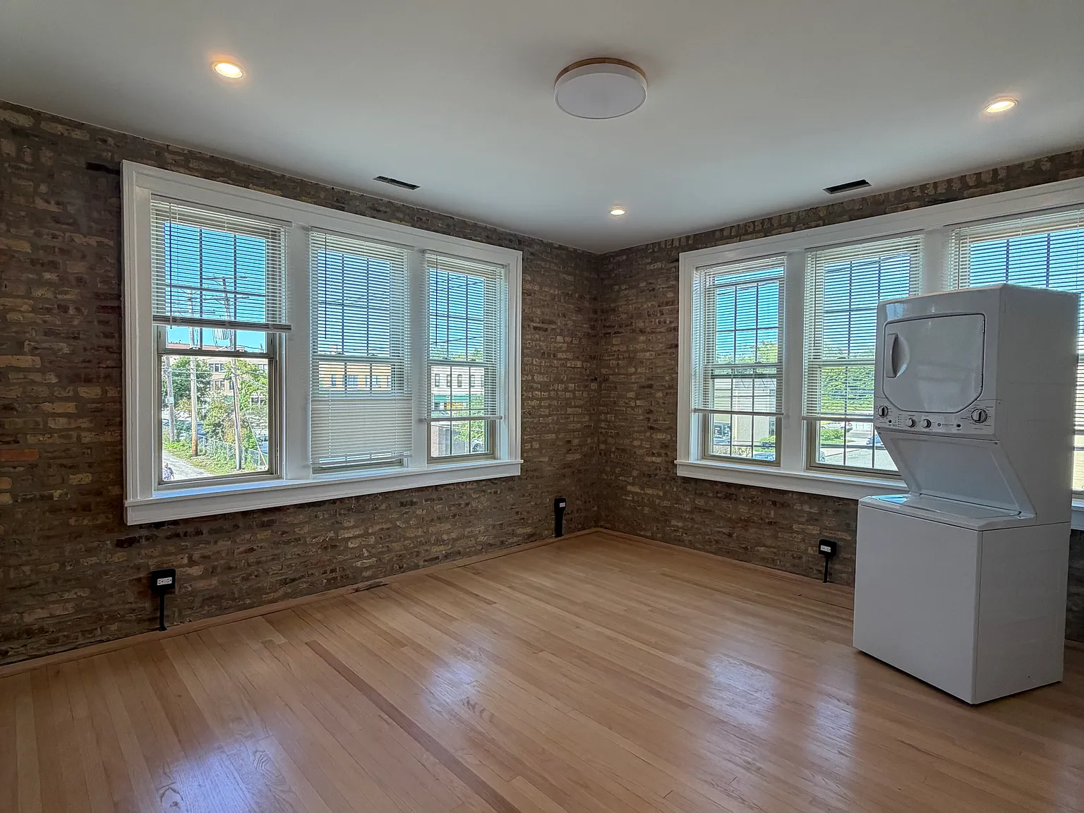 1 bed, 790 sqft, $2,195 — Photo 1