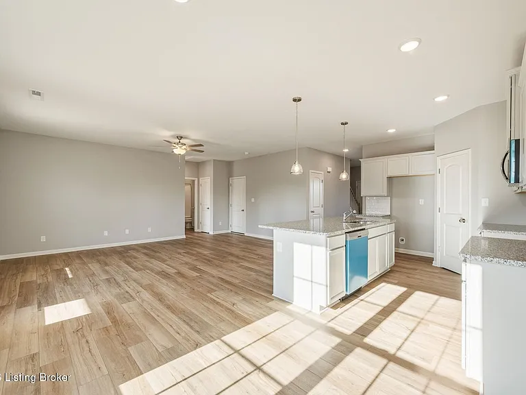 7925 Copper Drift Way — Photo 12